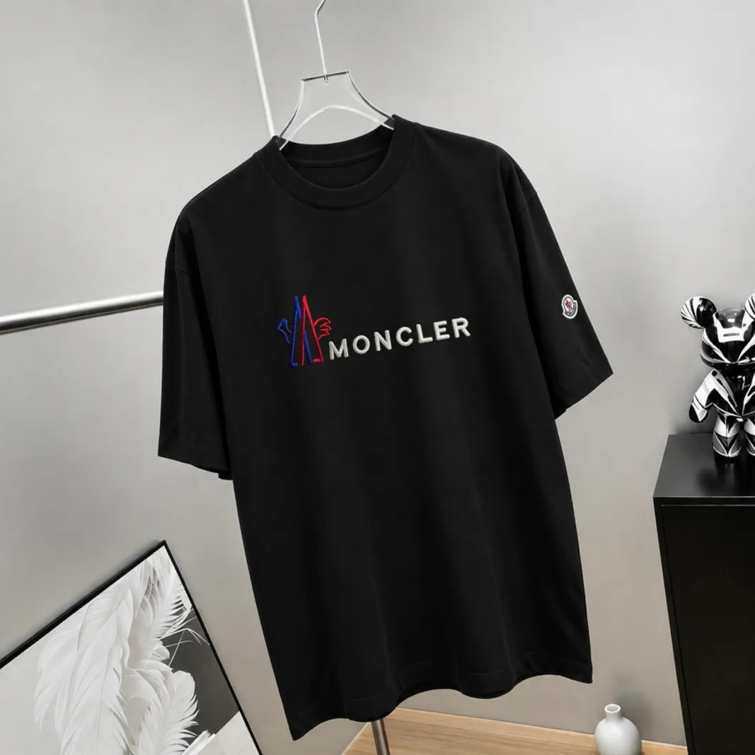 moncle～ logo 《 》7a tee ， Same Style ， : Black White Coffee Brown Size：S（90-130 ） M（125-150 ） L（135-165 ） XL（160-190 ） XXL（185-220 ）